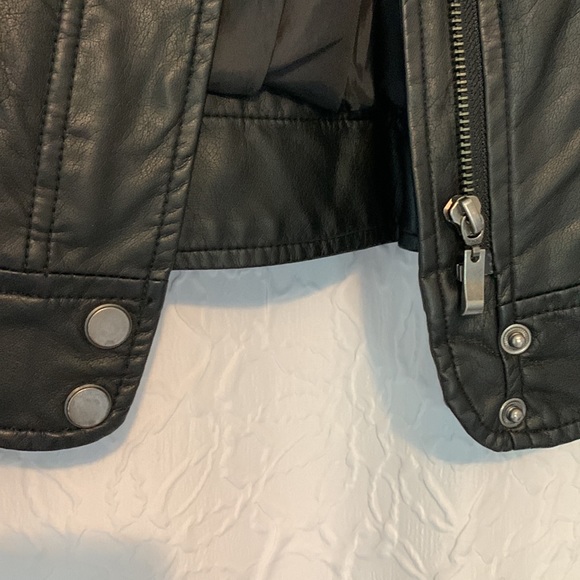Bernardo Black Leather Jacket - Picture 2 of 5